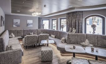 Hotel Alpenland