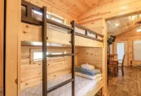 Wilderness Lakes RV Resort - Pools