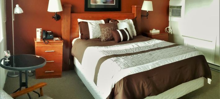 Travellers Motel Hotels in Perth County