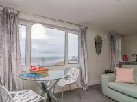 Apt 7 @ Hunter's Quay Hotels in Flamborough
