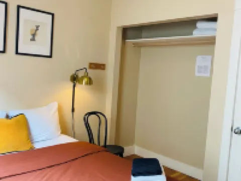 ダンシング ベア イン ホステル ネルソンのホテル