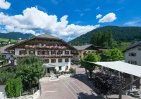 Hotel Weisses Lamm Hotels in Prags