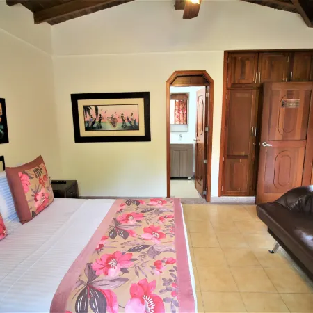 Amazilia Hotel Campestre Ubicado en Cerritos Cerca a Ukumari