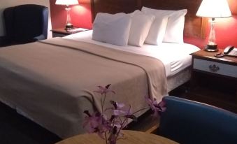 Hico Hills Inn