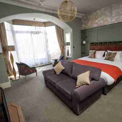 Victoria Hotel by Chef & Brewer Collection Rooms