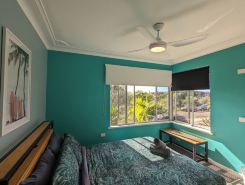 Ozzie Pozzie Backpackers