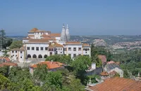450 meters to the beach, Private gardens,Praia das Maçãs