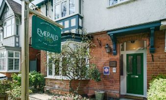 Emerald Stays UK at the Adelphi