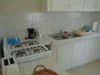 Beautiful Two Storey Apartment.  3 bedrooms, sleeps 4. Hotels in Prospect