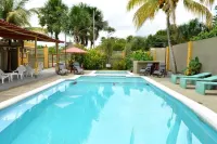 Finca Hotel Yakuruna - Pools