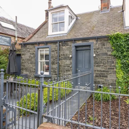 Wee Cottage