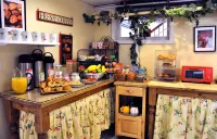 Irving House at Harvard - breakfast