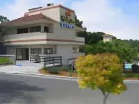 Holiday Inn Express Grover Beach-Pismo Beach Area Hotels in Grover Beach