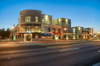 Hotel Lexen Newhall & Santa Clarita - Near Six Flags Magic Mountain Hotels near Walmart Supercenter