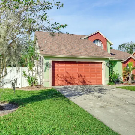 3 Mi to Marina: Riverview Family Home w/ Lanai!