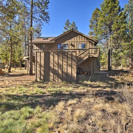 Sunriver Home w/ Hot Tub & 8 Sharc Passes