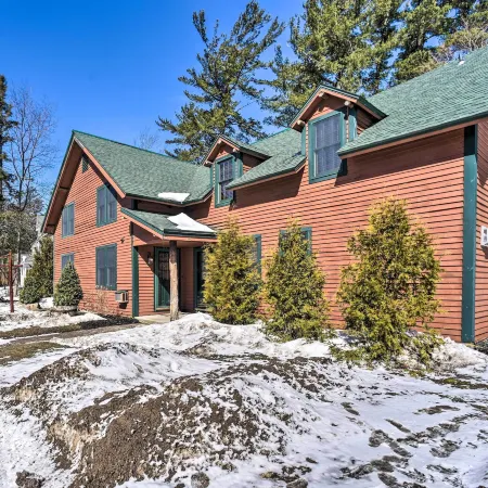 Cozy Condo by Mirror Lake, 1 Block to Downtown!