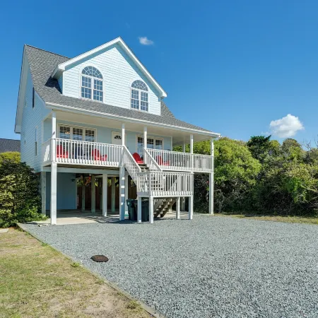 Topsail Beach Vacation Rental: Idyllic Ocean Views