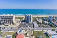 Sunny Oceanfront Condo on South Padre Island Beach - Ocean View