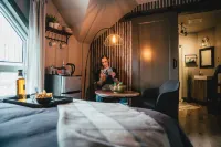 Twisted Lemon Restaurant & Boutique Inn Hotels in Cayuga