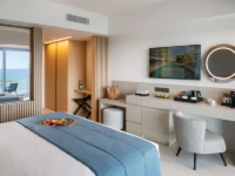 Mercure Larnaca Beach Resort Hotel a Oroklini