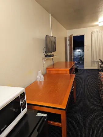 Terrace Inn and Suites Отели рядом с достопримечательностью «Риджинал Паркс Ботаник Гарден»