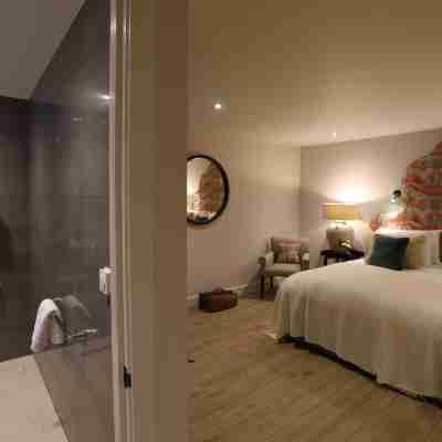 The Harcourt Arms Rooms