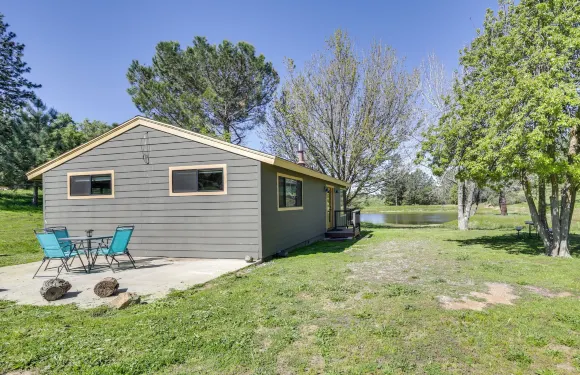 朱利安小屋住宿靠近野生動物和酒莊