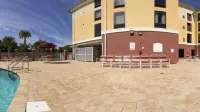 Holiday Inn Express & Suites PORT RICHEY by IHG - Pools
