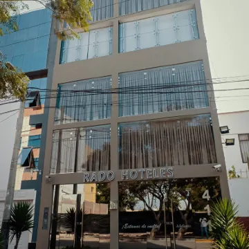 Rado Hotel Santa María Hoteles cerca de Plaza Mayor de Trujillo