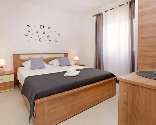 Apartments Villa Senija Hotels in Blato