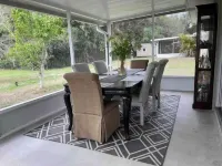 Delightful 3Br Home near Red Beach Lake