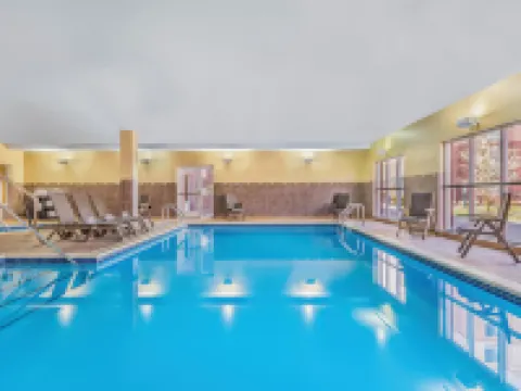 希爾頓歡朋套房酒店-底特律機場羅穆勒斯 羅穆勒斯酒店