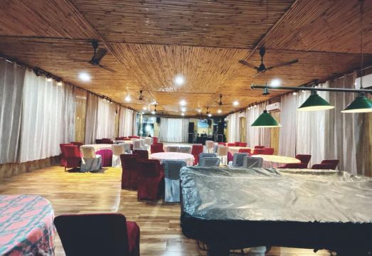 4. 오코 리조트 칼..