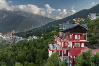 Echor - the Alpine Crest Hotels near Kafnu dam valley