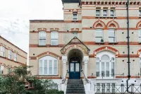 블루 헤론 - 2 베드룸 아파트먼트, 2 주차 공간 있음 - 1박당 165부터 Bix and Assendon 호텔