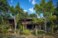 Bambuh Boutique Homestay Hotellit kohteessa Nang Lae