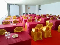 Votel Hotel De'Pratnya Kediri Hotels in Ngasem