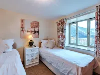 Norton Cottage Hotels in 