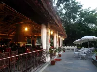 Aodhi Hotel