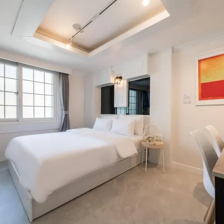 U Love Europe Hotel