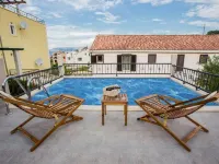 Villa Suzy Lux Hotels in Sutivan