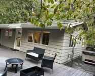 Charming Geneva Bungalow