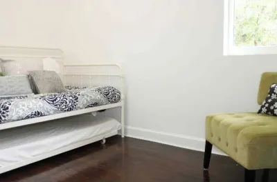 Modern Parisian Flat