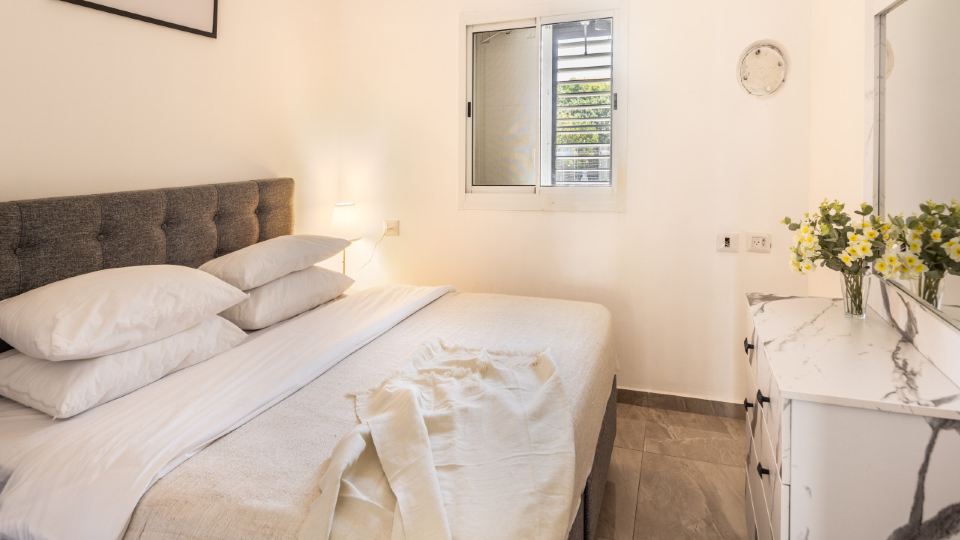 Talpiot Market Vista apartment