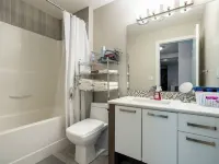 The Premier Suite | 321Mbps WiFi | Perfect Stays Hotels in Airdrie