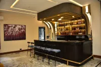 THE THRIEKA INTERNATIONAL HOTEL Hotel di Asaba