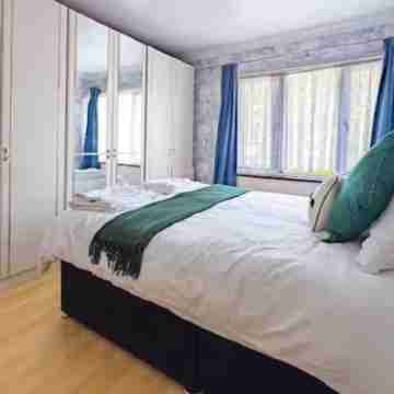 Modern holiday home 3Bed Others
