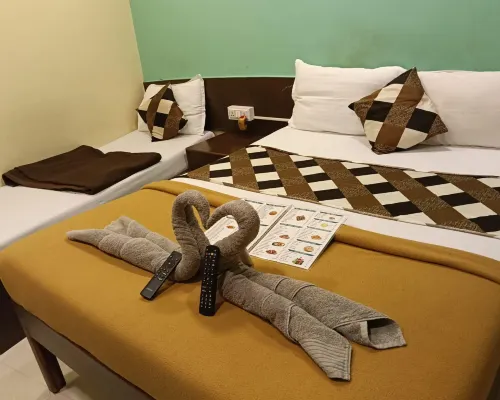 Hotel Metro Plaza Hotels near BARC