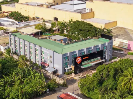 Go Hotels Plus Bacolod - Newly Renovated